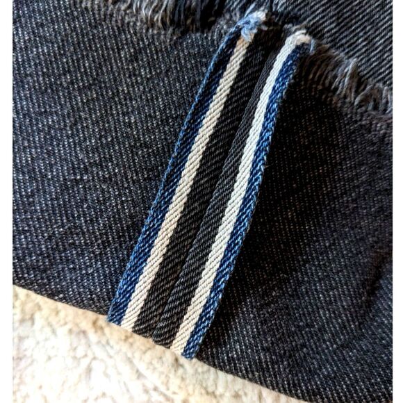 Levi's "Made & Crafted" 501S "Black Fog" Raw Hem SELVEDGE Button Fly Jeans 23/30 - Picture 4 of 12